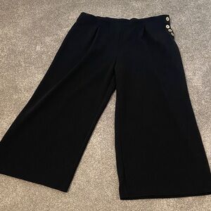 Michael Kors Wide-Leg Capri Pants